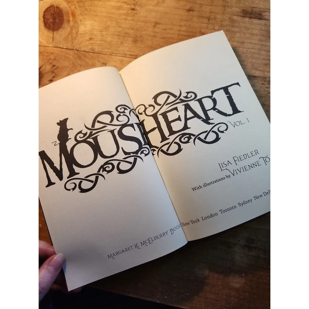 Mouseheart, Lisa Fiedler, Hardcover, IBSN9781481431750 - GOOD